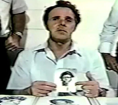 DURRRRRRR! DURRRRRRRR! DURRRRRR! - What I hear whenever I see a picture of Henry Lee Lucas.