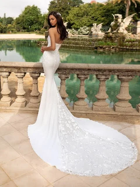 D7030CDC-7F03-43CB-B079-F8529A6B90B9