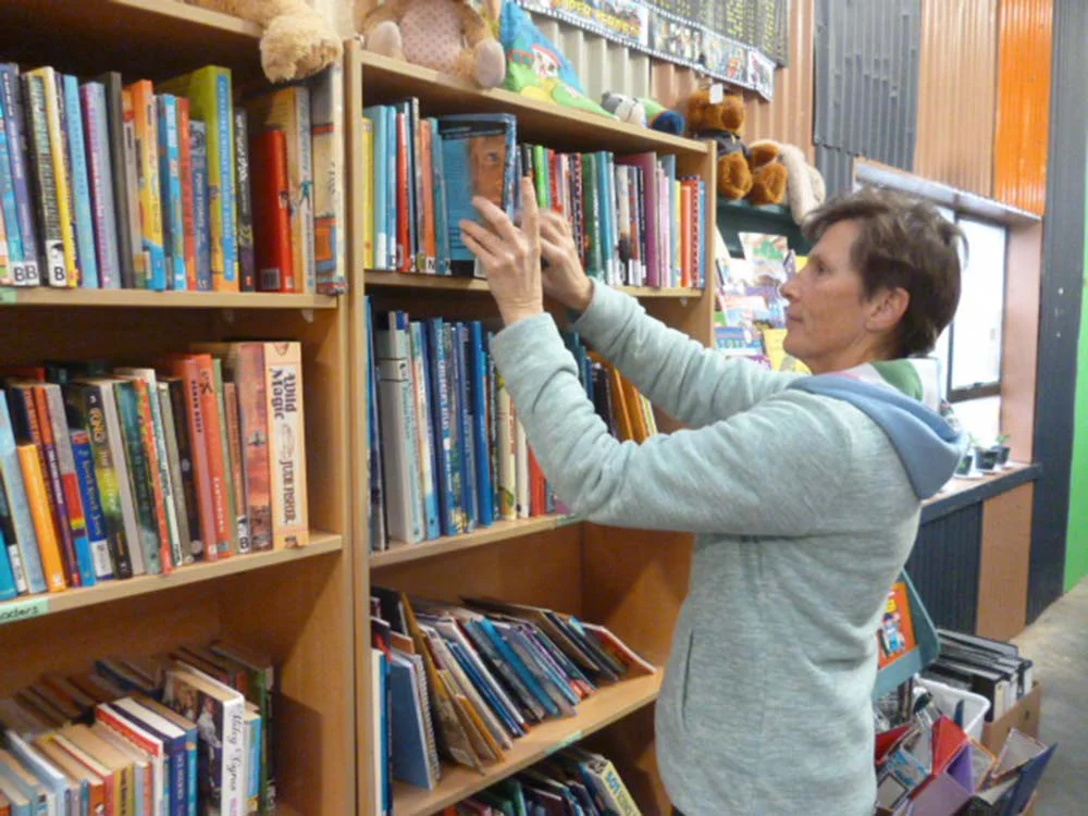 Volunteering at CReW