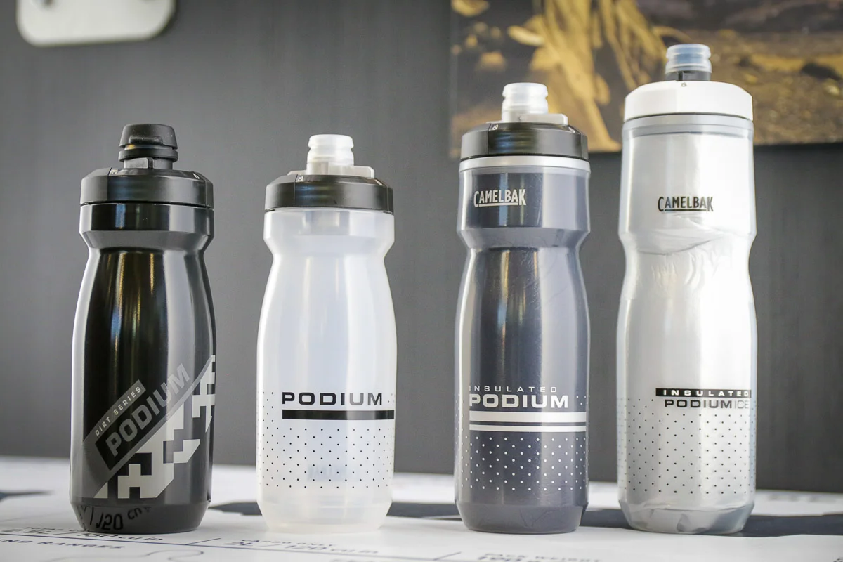 Camelbak-podium-bottle-3.0-dirt-bottle-flow-belt-mule-lr-15-luxe-womens-eurobike-201829.jpg