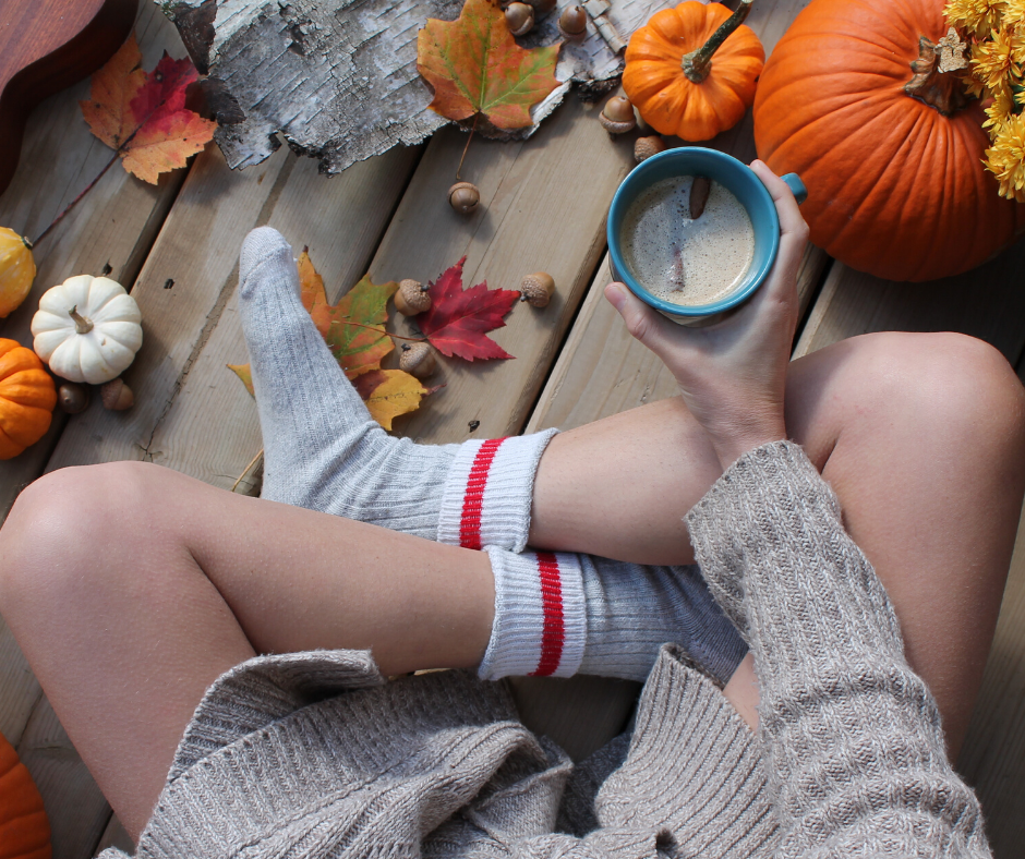 What to Bring on Your Fall Glamping Getaway