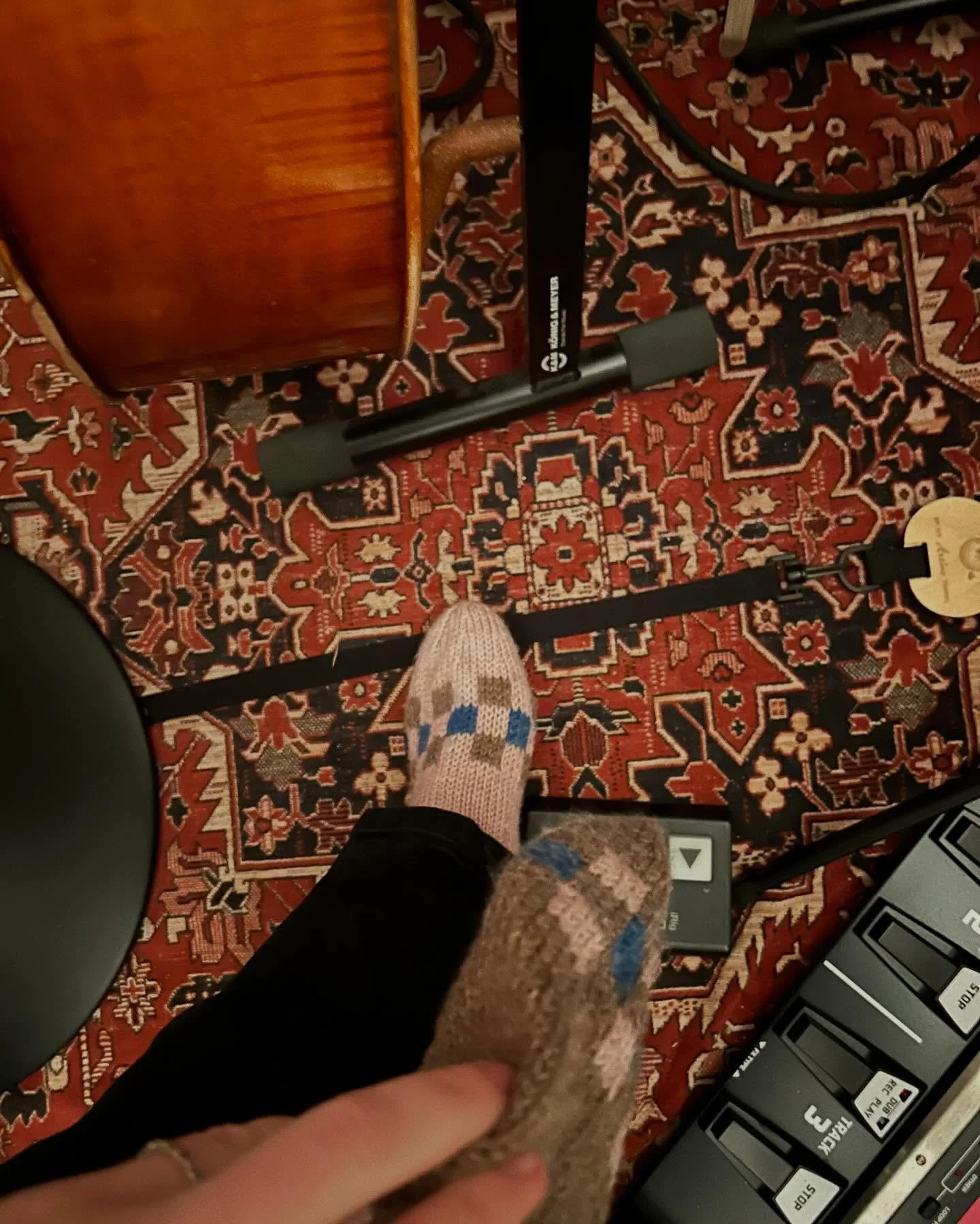 Stickasockor, p&aring; n&auml;r det bandas f&ouml;r @josefinsiren l&aring;t nr 2 f&ouml;r min del p&aring; kommande skivan!