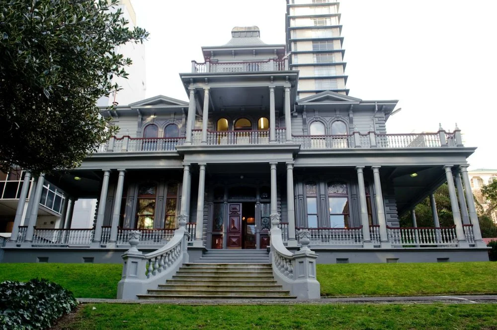 Antrim+House+resized.jpg