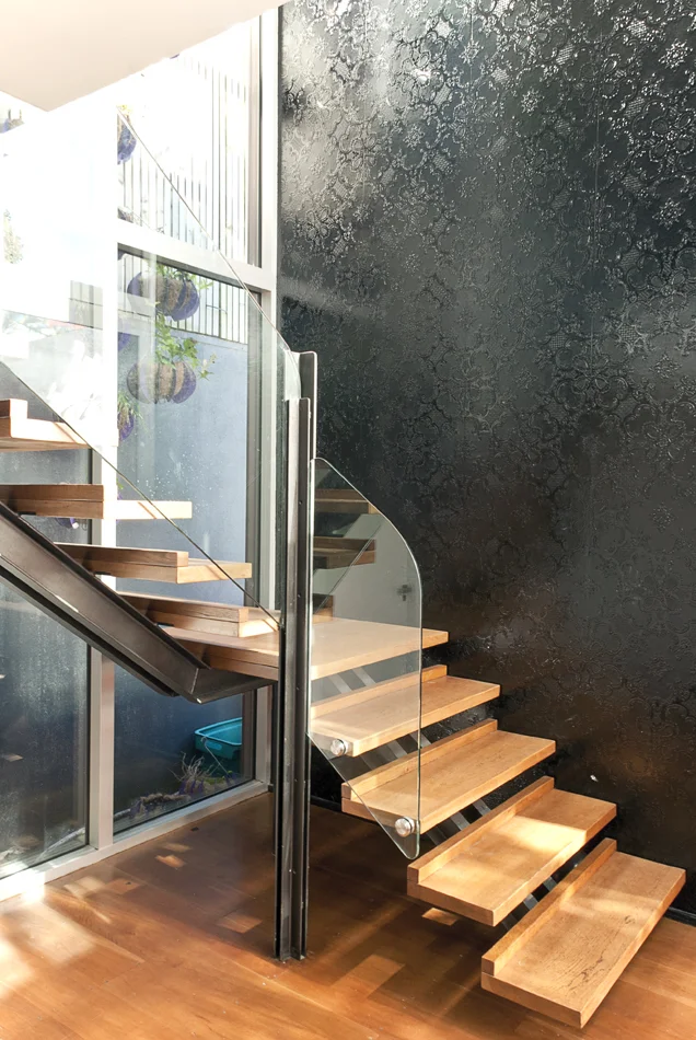 H2+Stairs.jpg