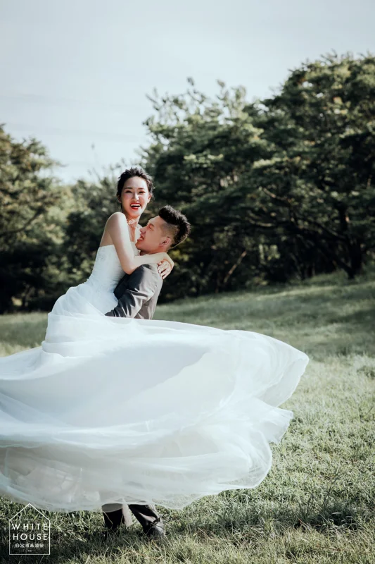 第一次走進白宮精品婚紗就不想出來了♥