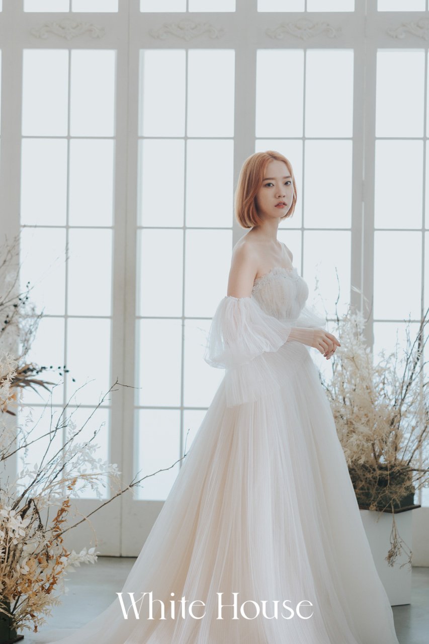 白宮婚紗-2023輕婚紗系列 (1).jpg