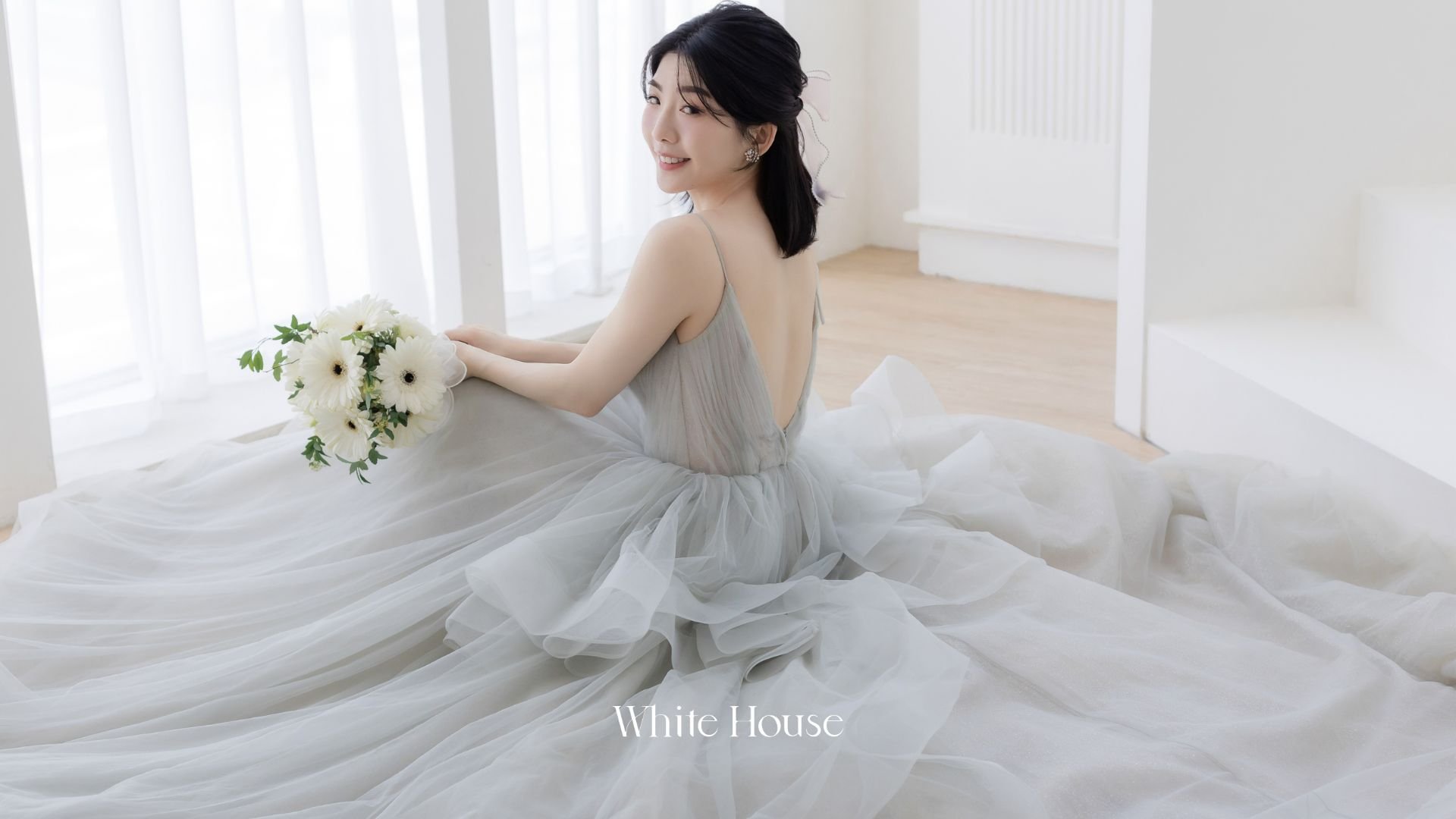 短髮新娘怎麼做造型？2026必看短髮婚紗照攻略，直接逆襲高級感女神！