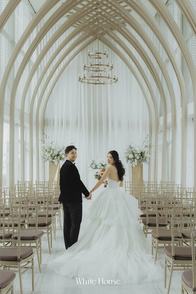韓式婚紗照特色三：棚拍婚紗風格，無懼天氣變數