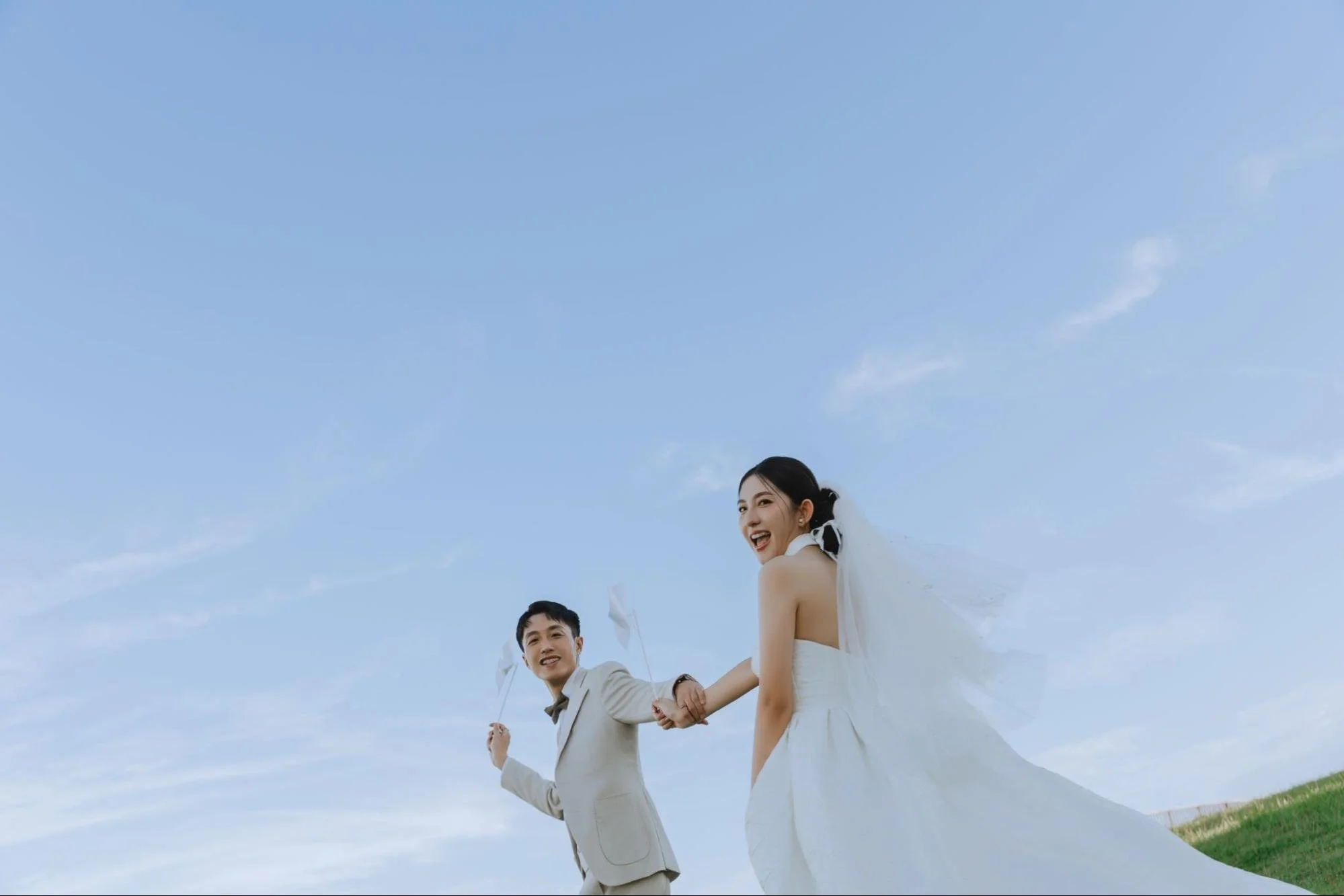 韓式婚紗照特色五：情感交流的攝影手法，捕捉愛意瞬間