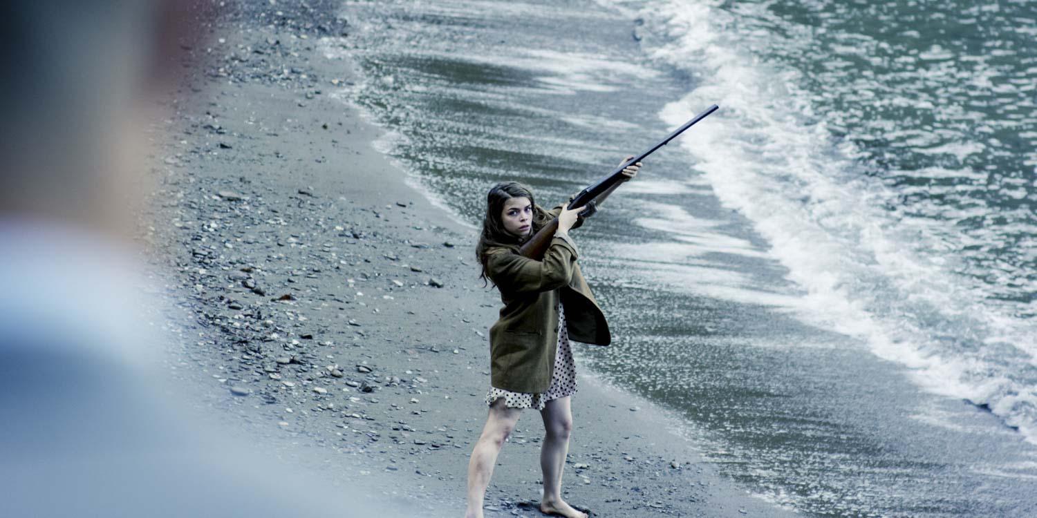 emma gun wide.jpg