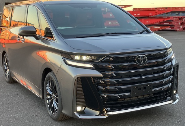 Toyota Vellfire Hybrid Premier Z