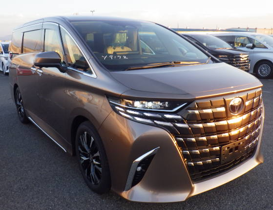 Toyota Alphard Executive Lounge