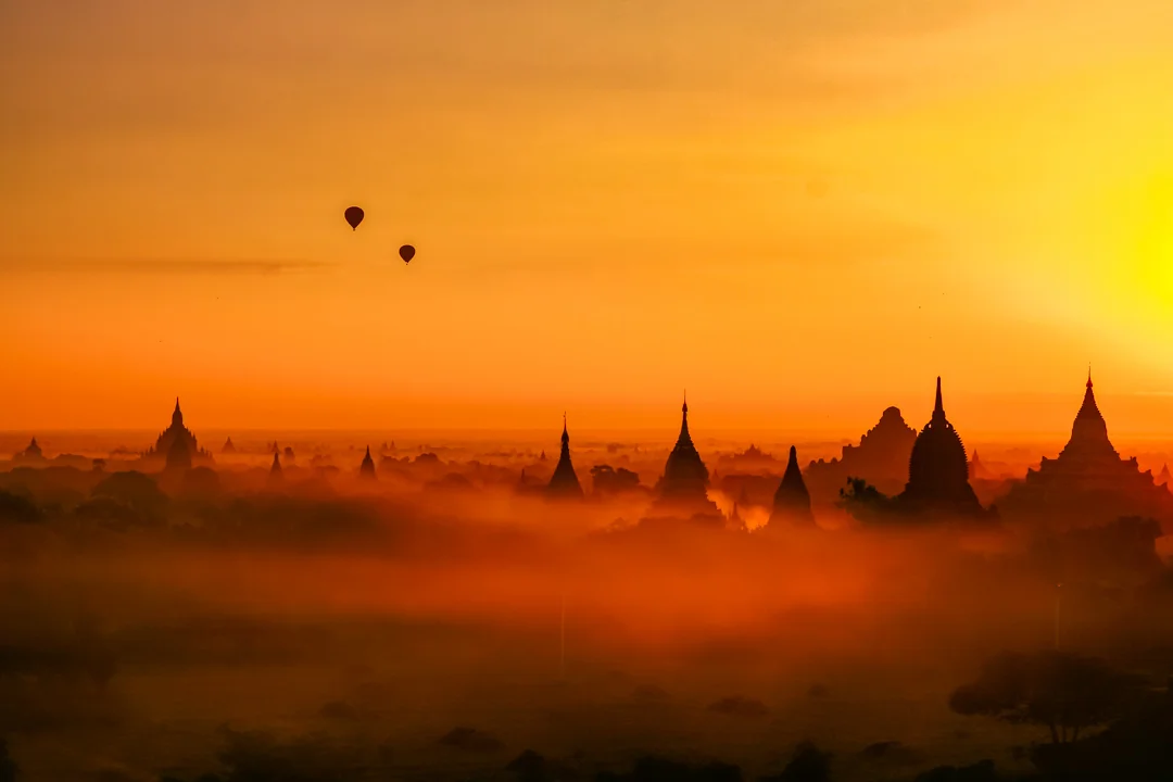018Temple in the dawn mist, Bagan-2.jpg