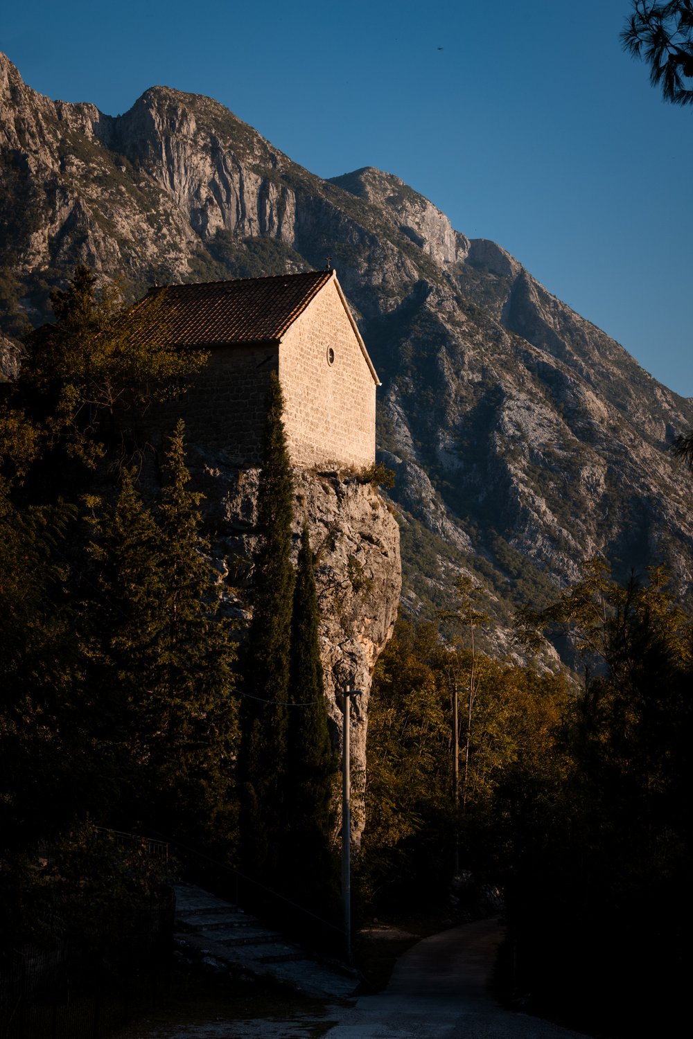 Orahovac village hike Montenegro 2023-10-12 012.jpg