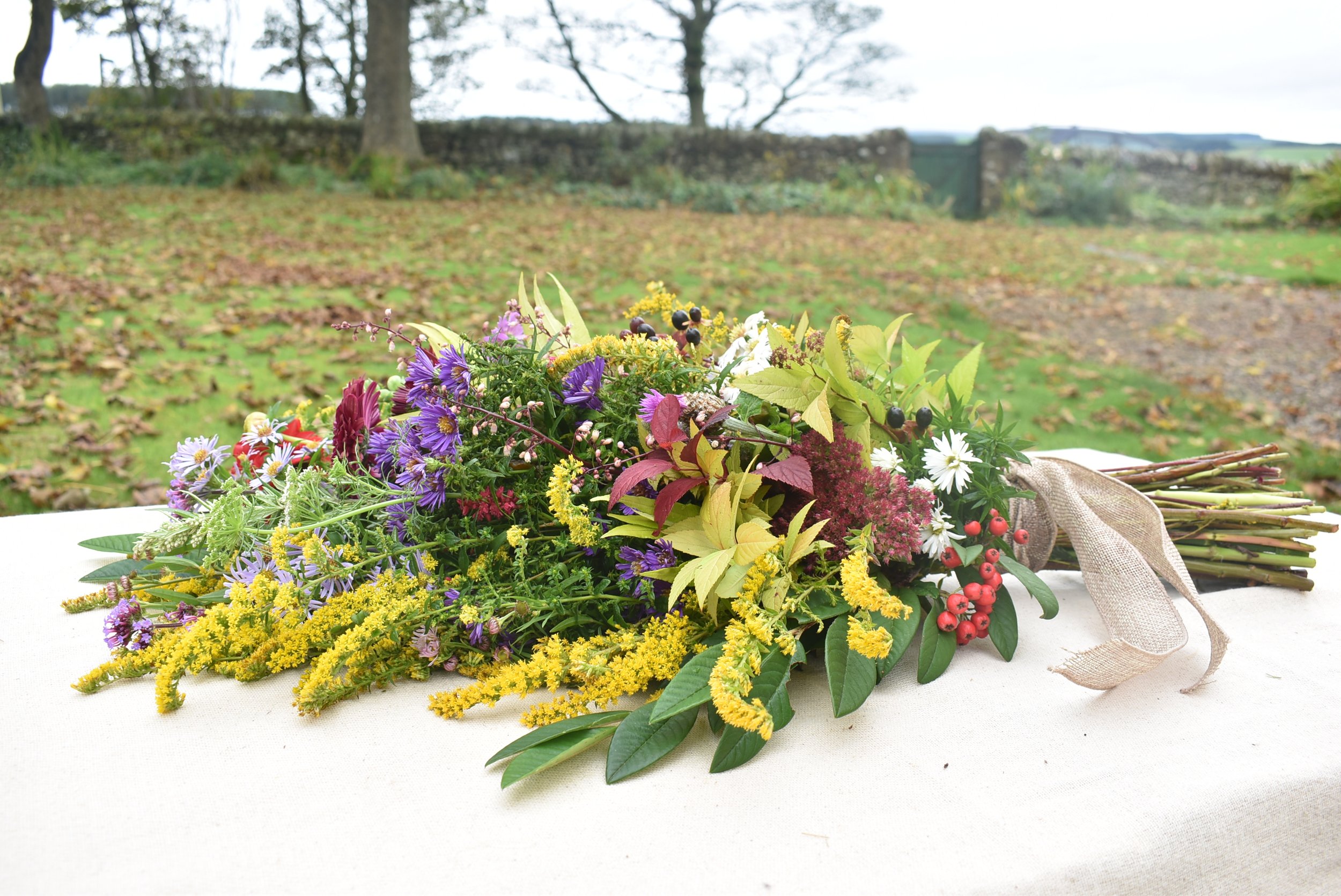 Autumn funeral wreath.JPG