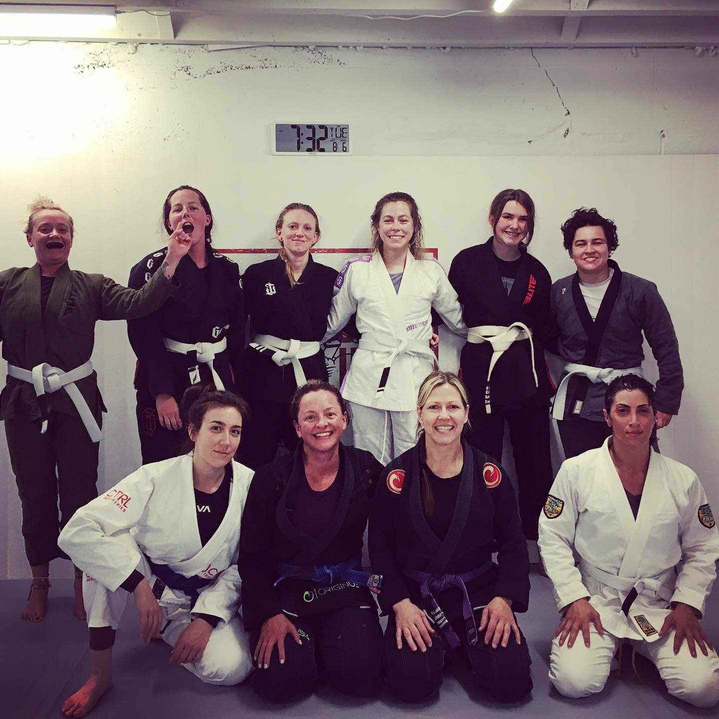 Women&rsquo;s class getting ready for #grapplingindustries and #naga. You can pick your friends and&hellip; some ankles. #bjj #jiujitsu #competition #hurricanejj #cle #cleveland #westpark