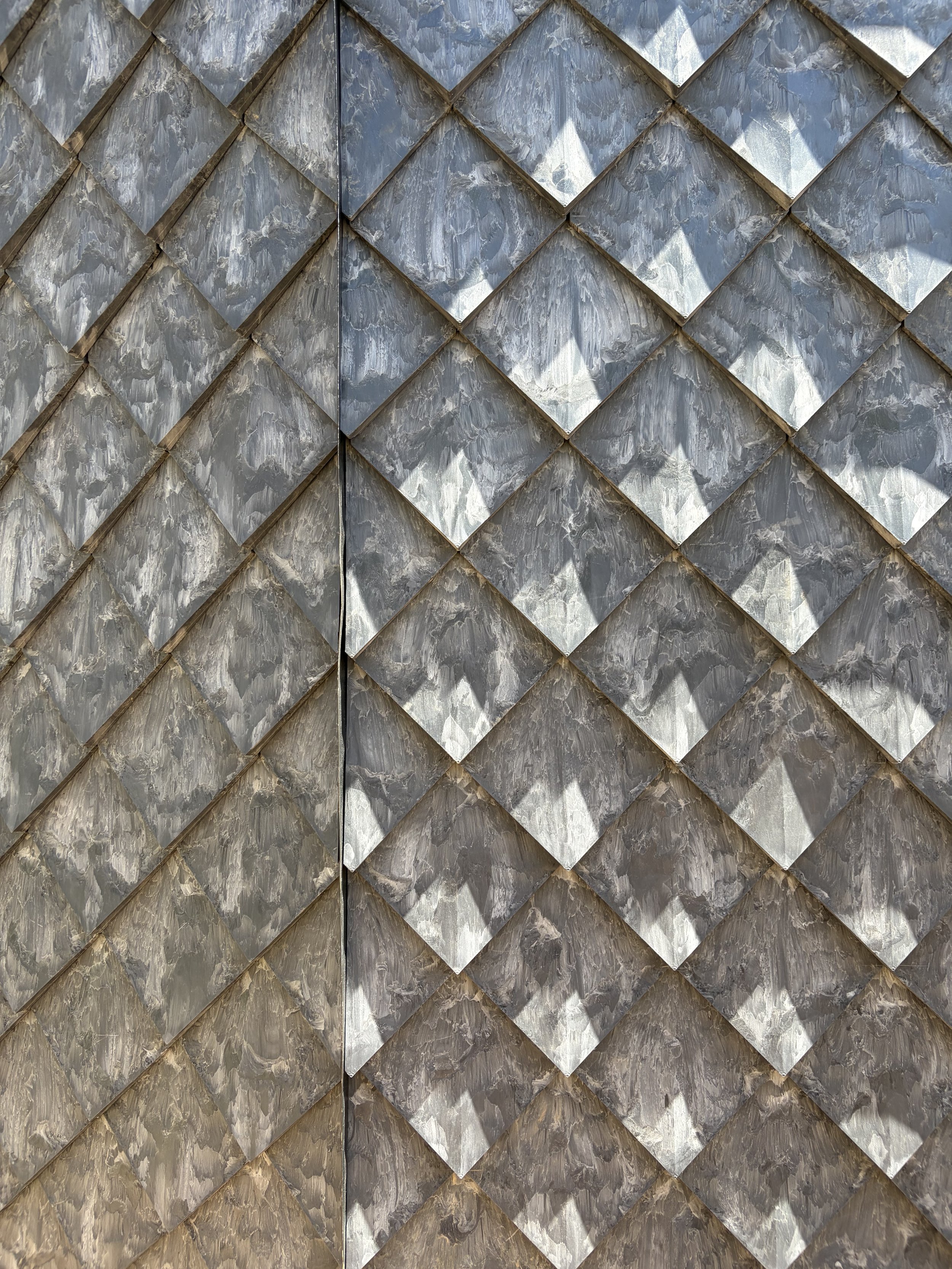 Swallow Haus Treehouse Facade
