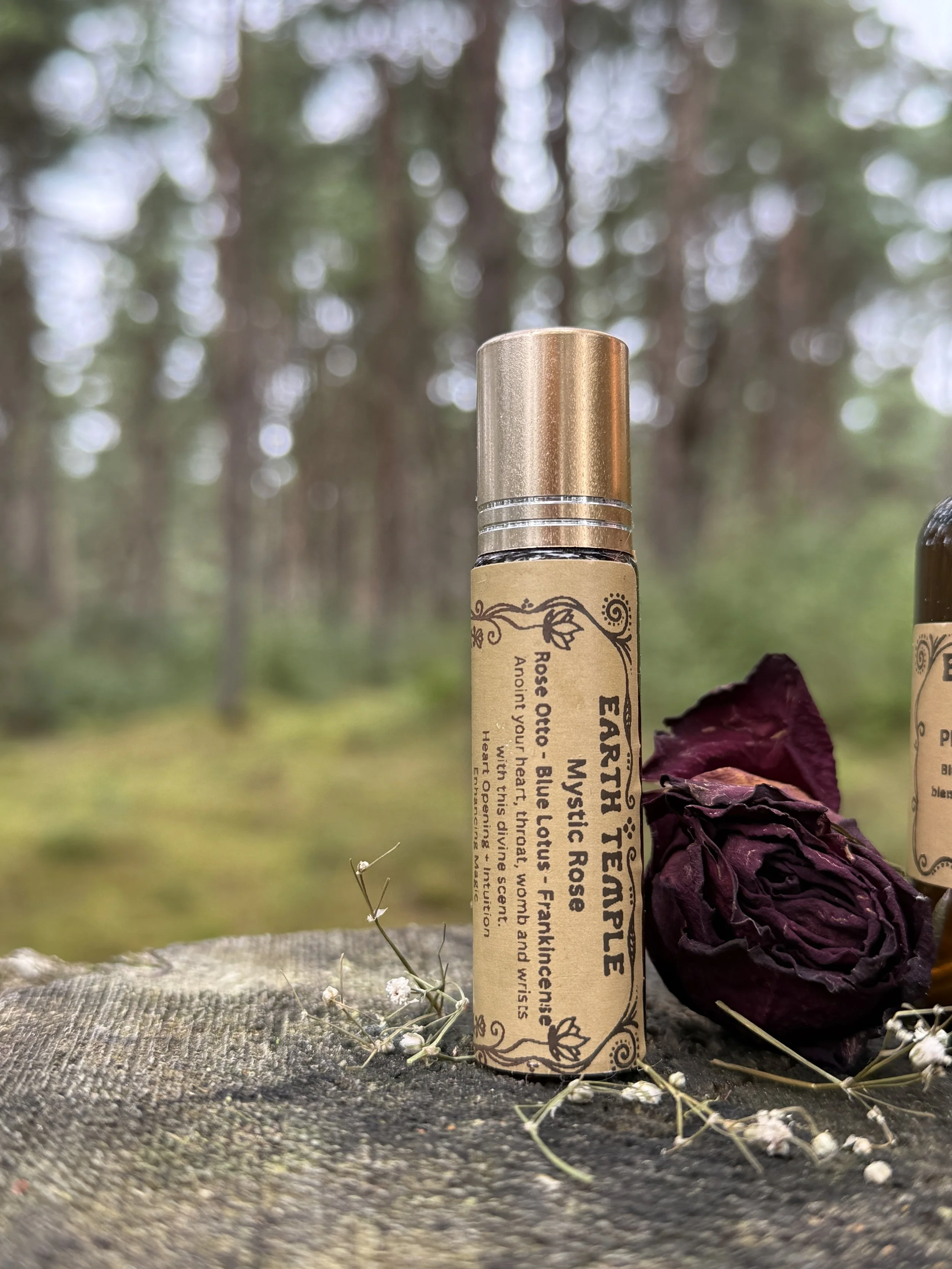 MYSTIC ROSE / Rose + Blue Lotus Oil Roller