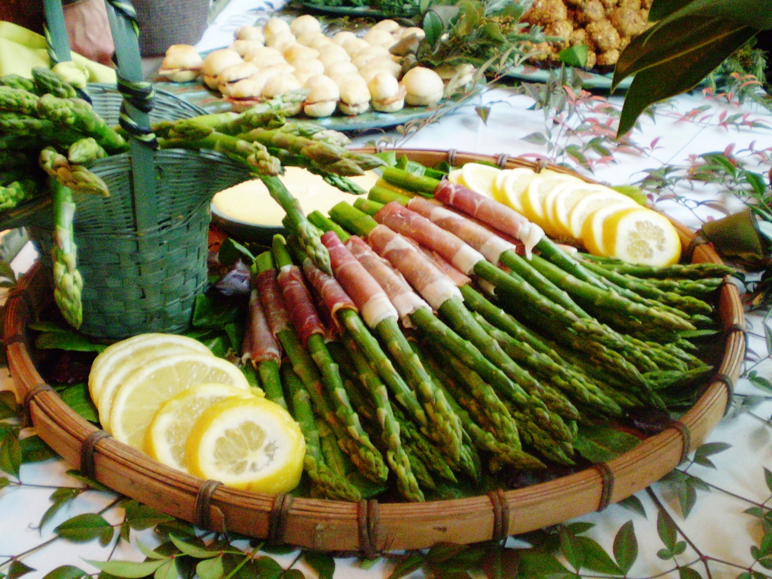 Asparagus and Proscuitto.JPG