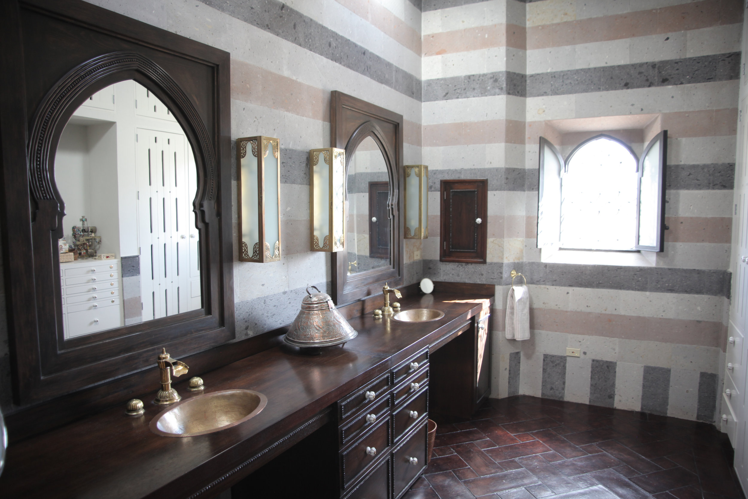 CASA OASIS, MASTER BATHROOM