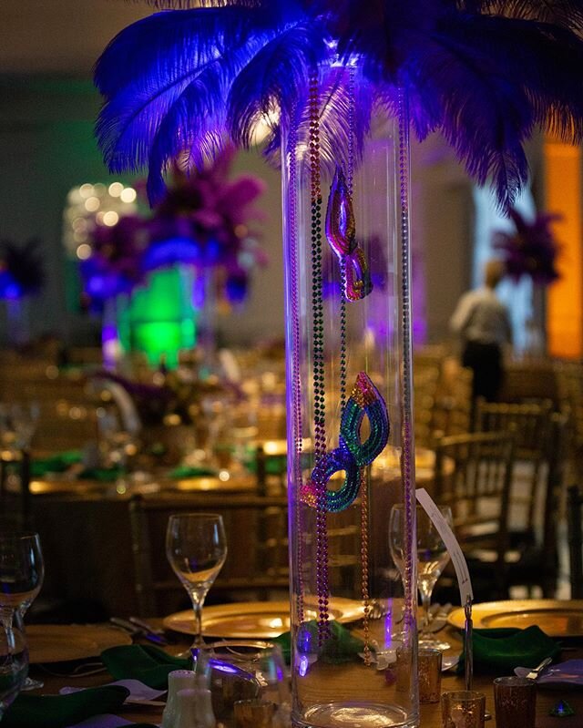 Laissez les bons temps rouler! It&rsquo;s Mardi Gras.. with @opera_naples for their yearly gala held this year at @laplayanaples