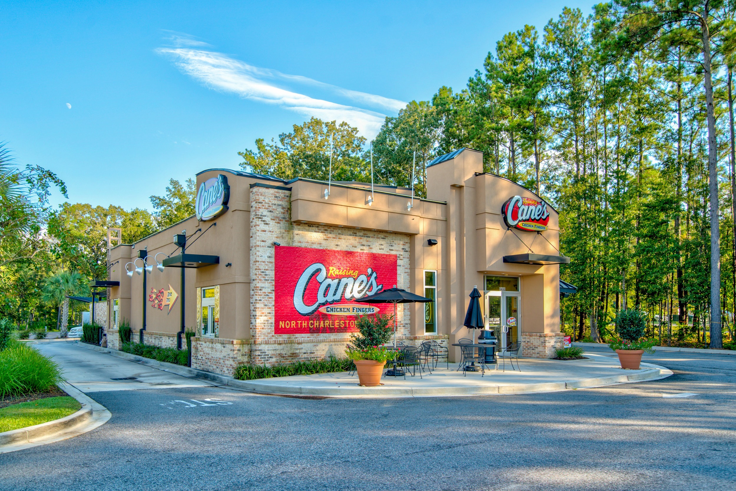 Raising-Canes-Summerville-SC.jpg