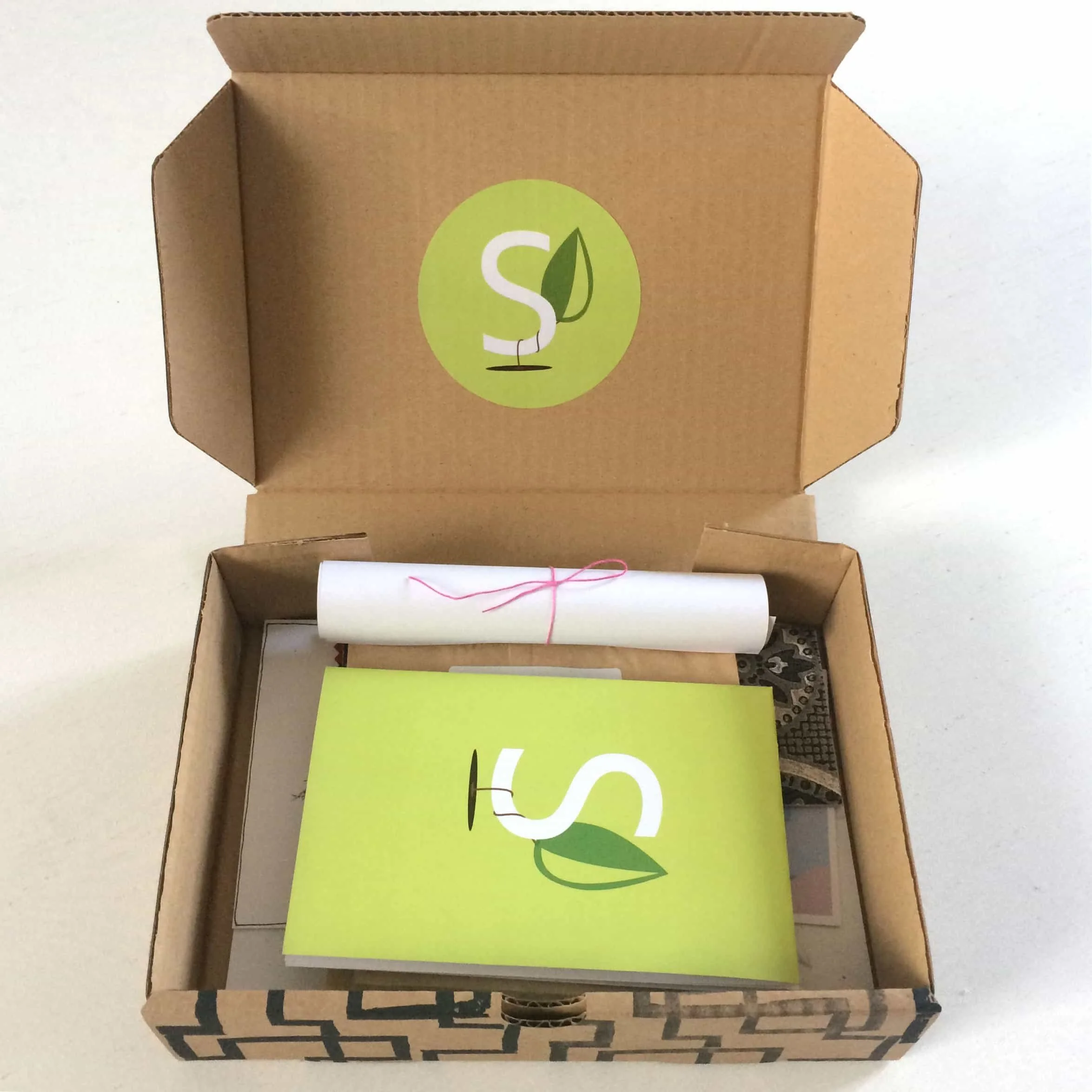 box-open3-web.jpg