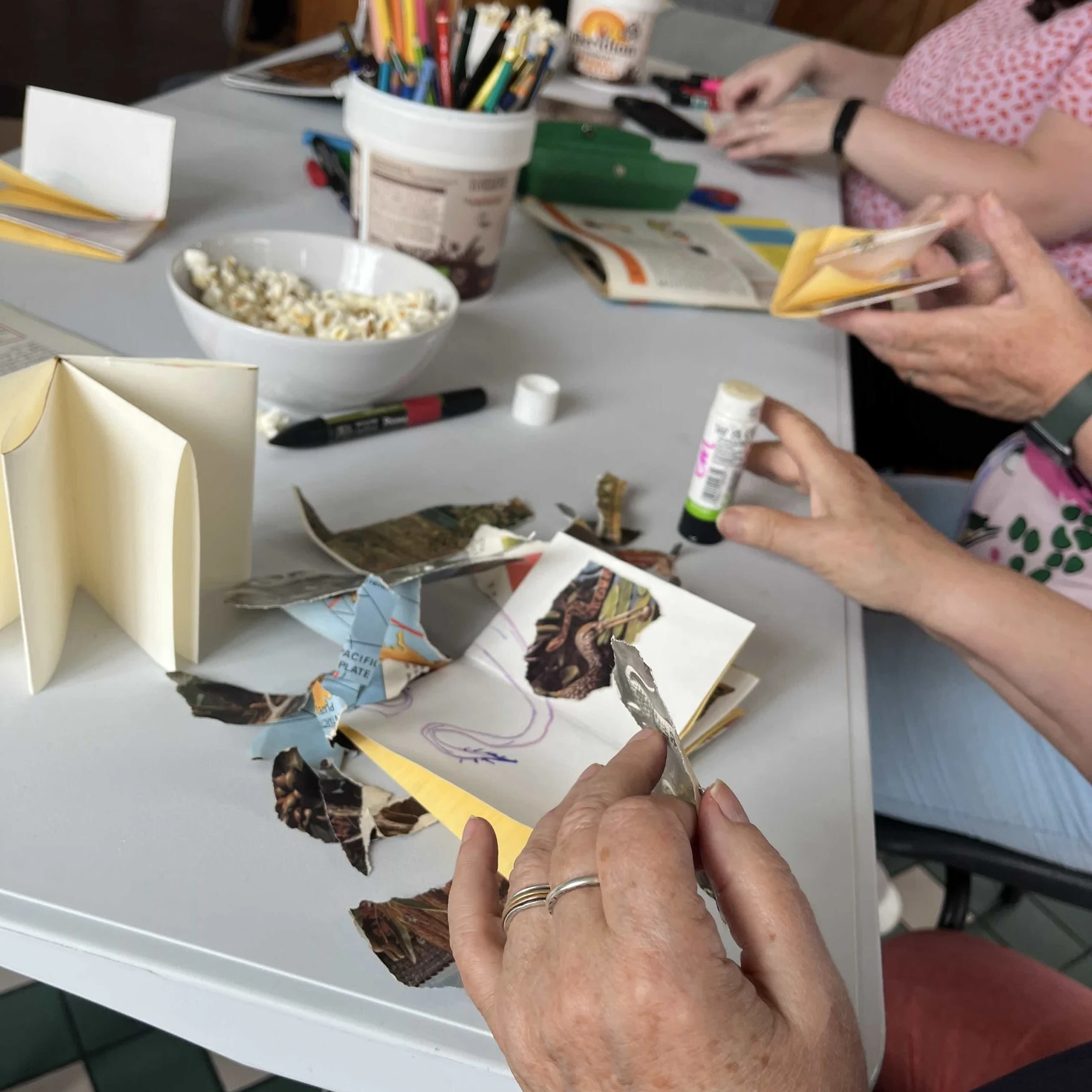 Zine+making+Ennistymon.png