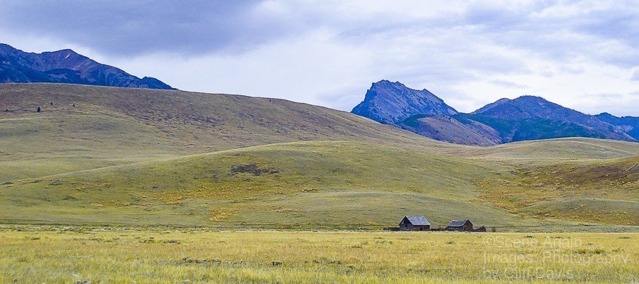 SPHINX MOUNTAIN HOMESTEAD