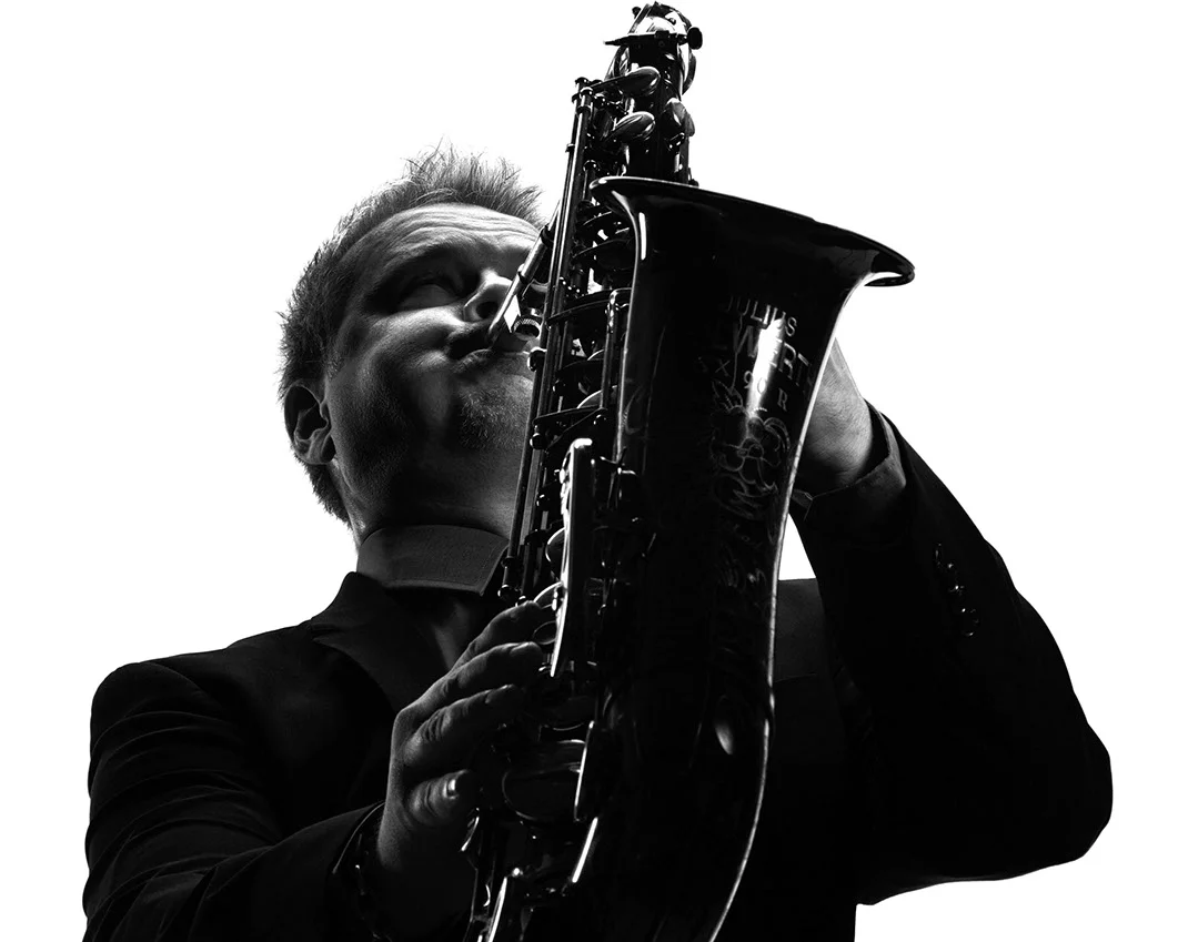 eugegroove_0052_edit2-(dramatic).jpg