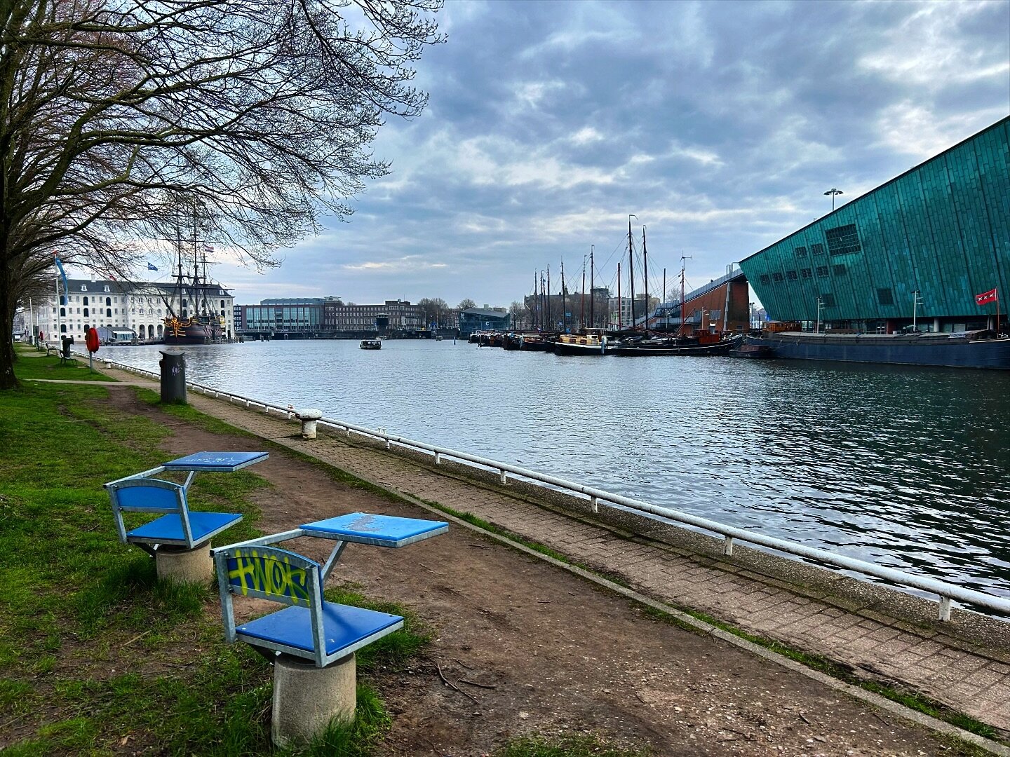 Ready for a new work week? 
#outdoorofficeday galore - with a view- at the @marineterreinamsterdam 🌥️👩🏻&zwj;💻