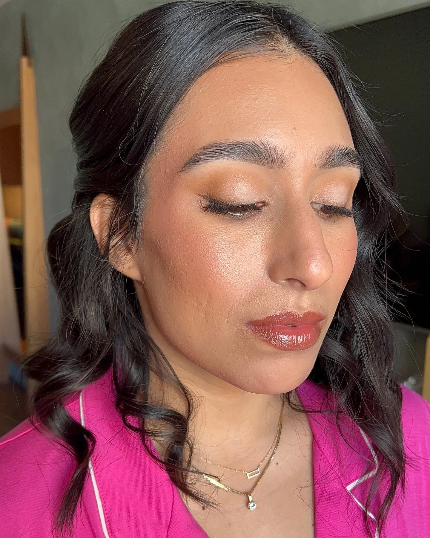 👋 bring me all the &ldquo;no makeup&rdquo; makeup looks. they&rsquo;re my latest fave. 
&bull;
&bull;
makeup by me @jennquinnbeauty 
agency @beautifuldaybrides 
&bull;
&bull;
&bull;
#cleangirlmakeup #naturalglam #softglam #bridesmaid #lawedding #pro