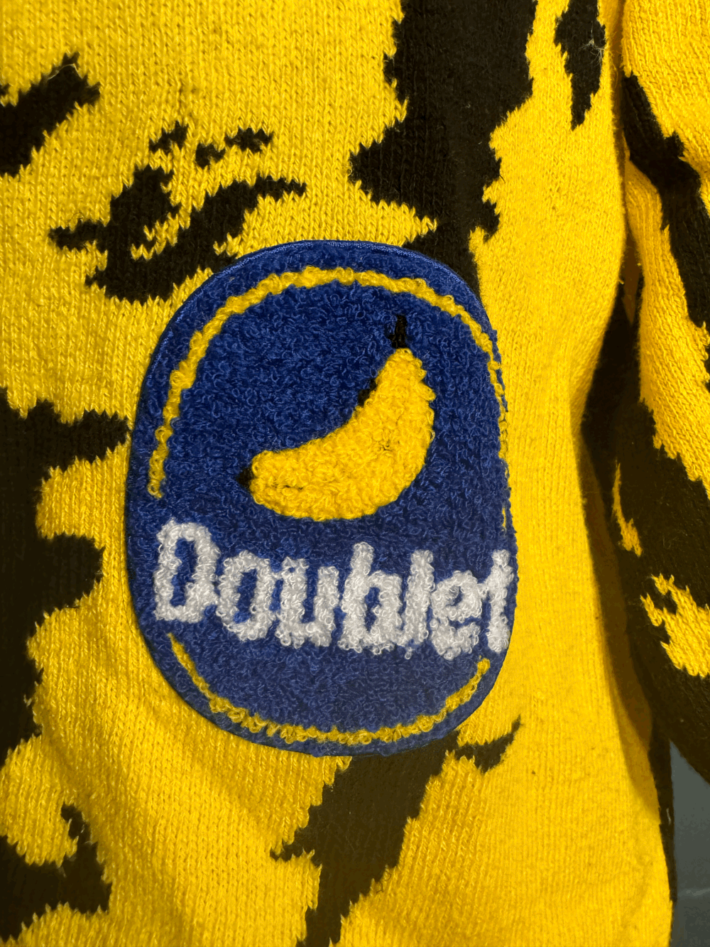 Doublet Chiquita Banana Crew Neck — .