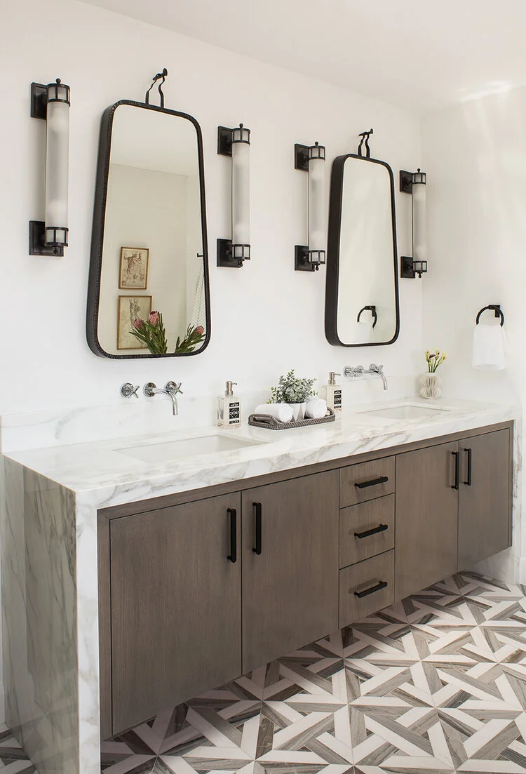 JenStewart_11thSt_MasterBathVanity_WEB-2.jpg