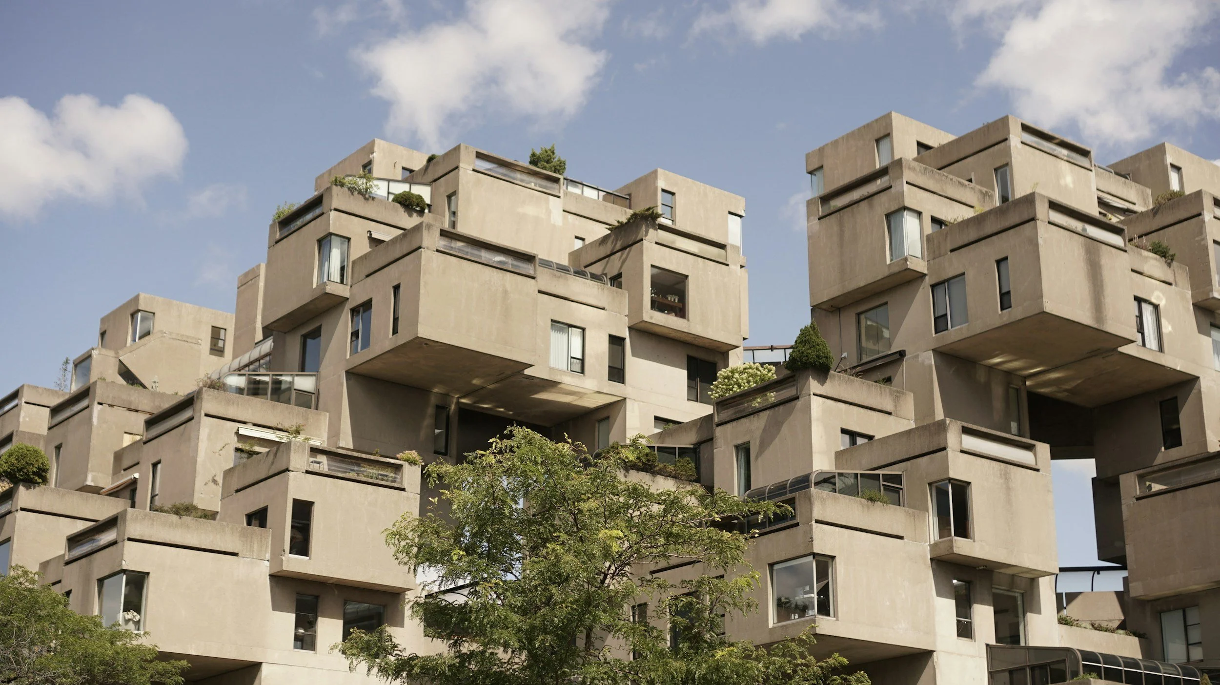 Habitat 67 Architecture - source unsplash