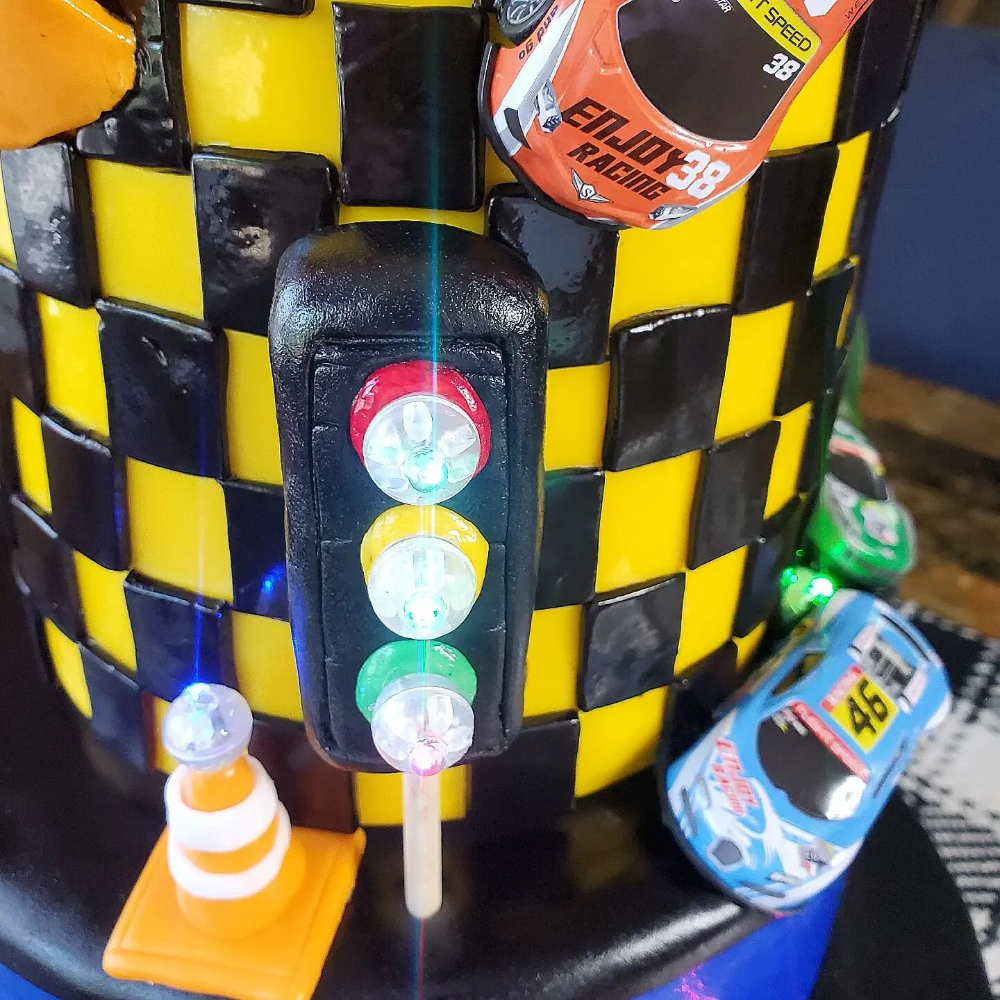 #CAKE #cakeart #scratchbyjyn #foodie #baker #onlinebakery #artist #edibleart #ediblecreative
#beautiful #race #vanilla #coco #edible #racecar #chocolate #smallbusiness #dessert 
#momlife #momblog #hotchocolatebombs #brownskingirls #foodnetwork #photo