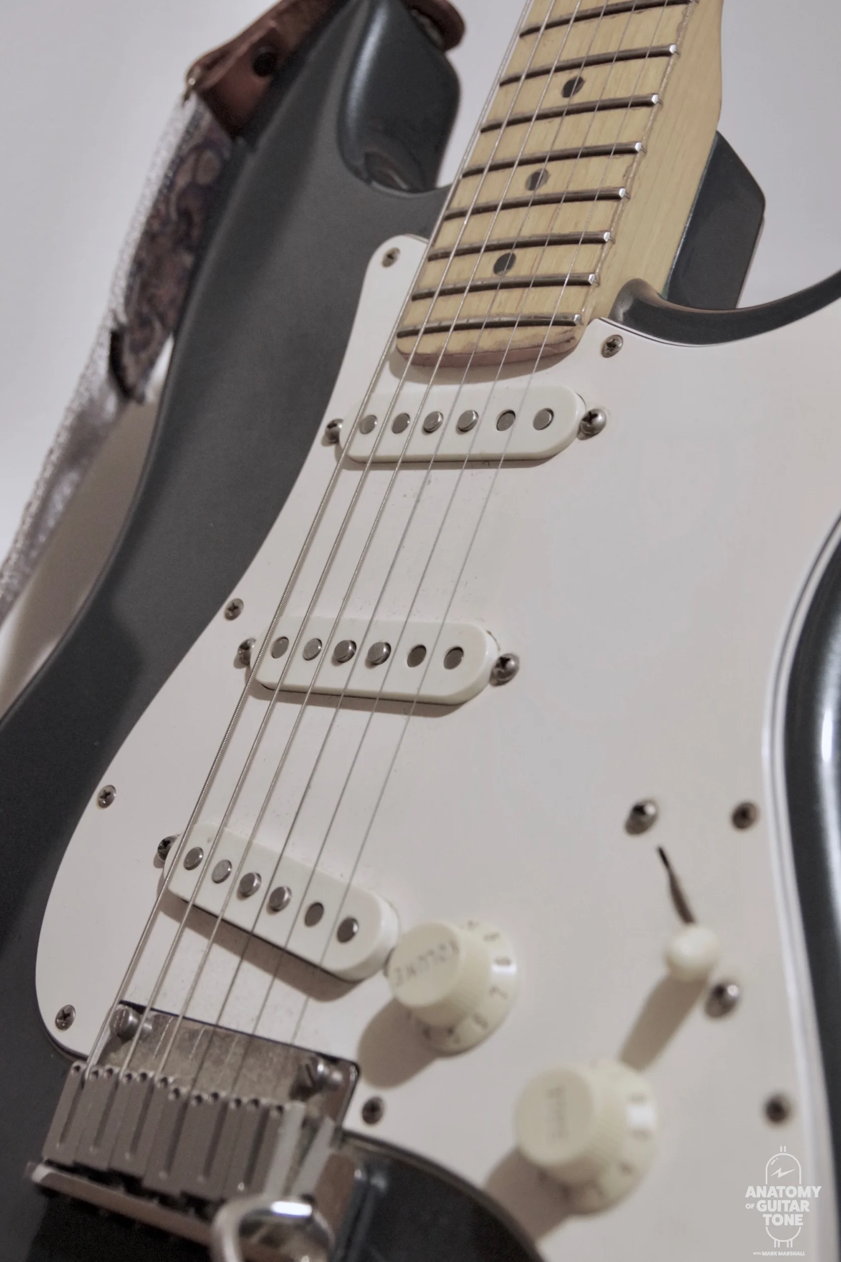 American Standard Stratocaster with FSC 59 pickups