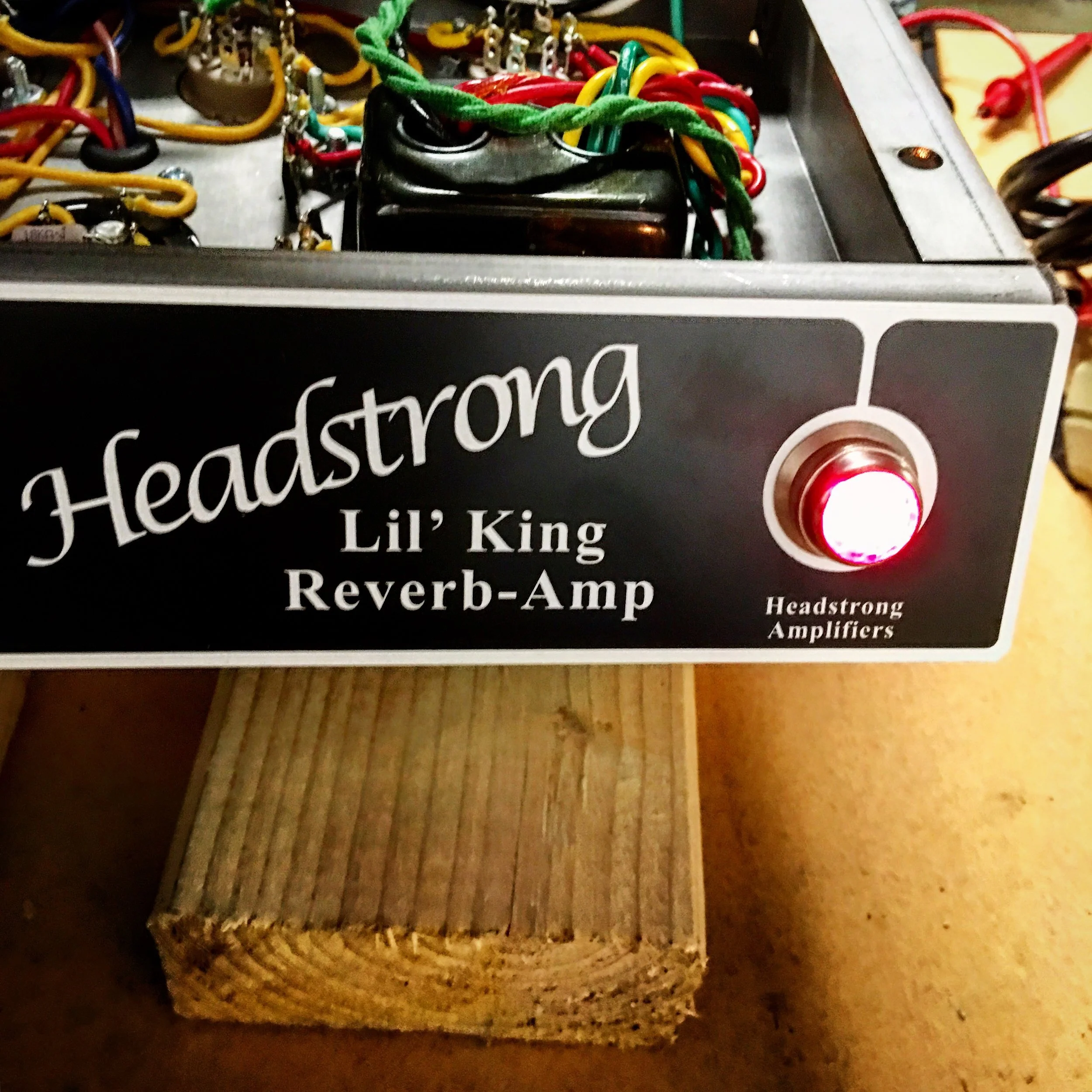 Headstrong Lil’ King Reverb — Anatomy of Guitar Tone