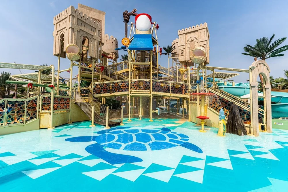 Lockers and fit-out finishing