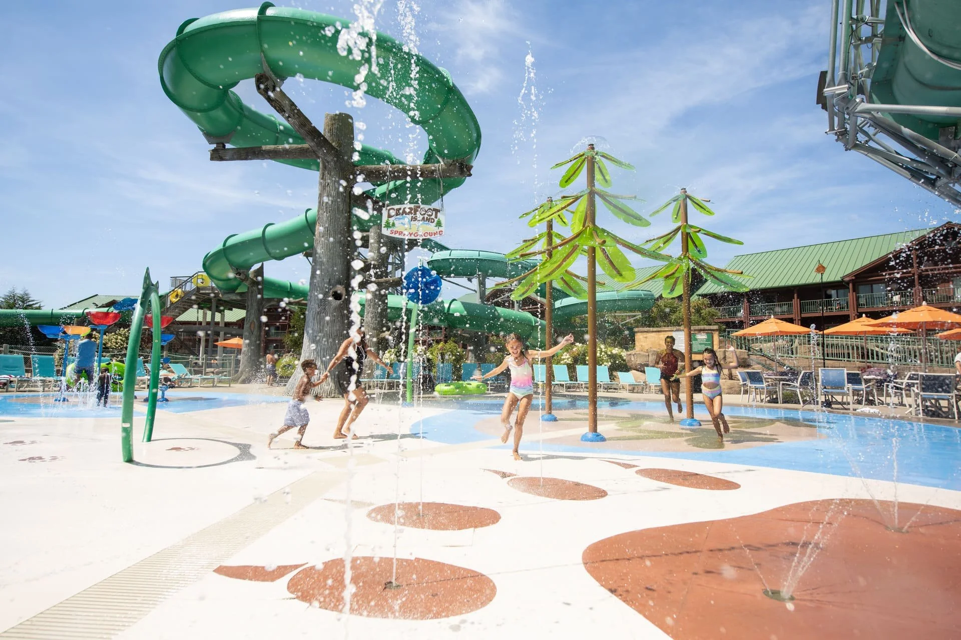 New-Frontier-Waterpark-Bearfoot-Island-Sprayground-3.jpg