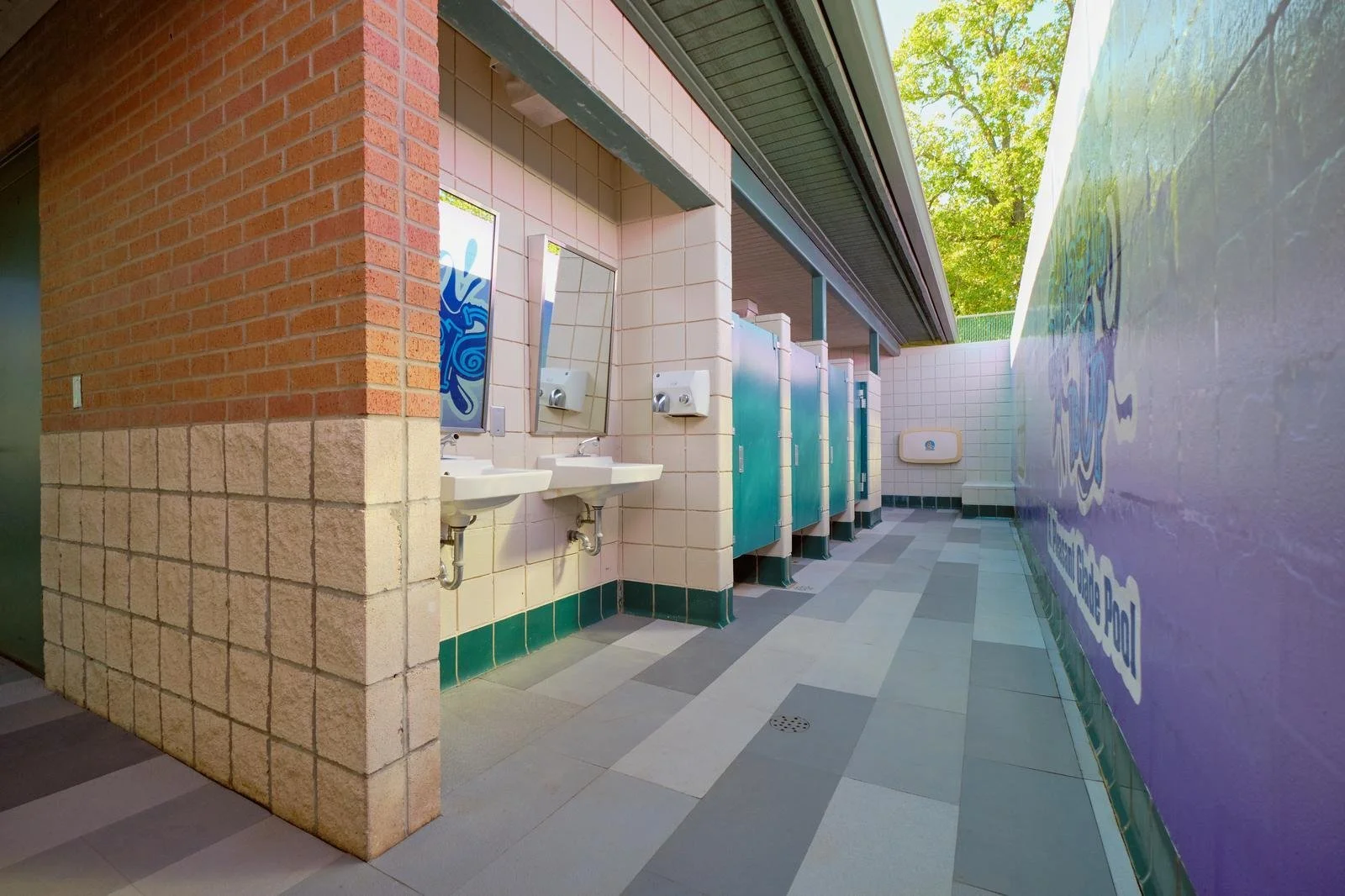 Pleasant Glade Pool Deck_May 2019_022.jpg