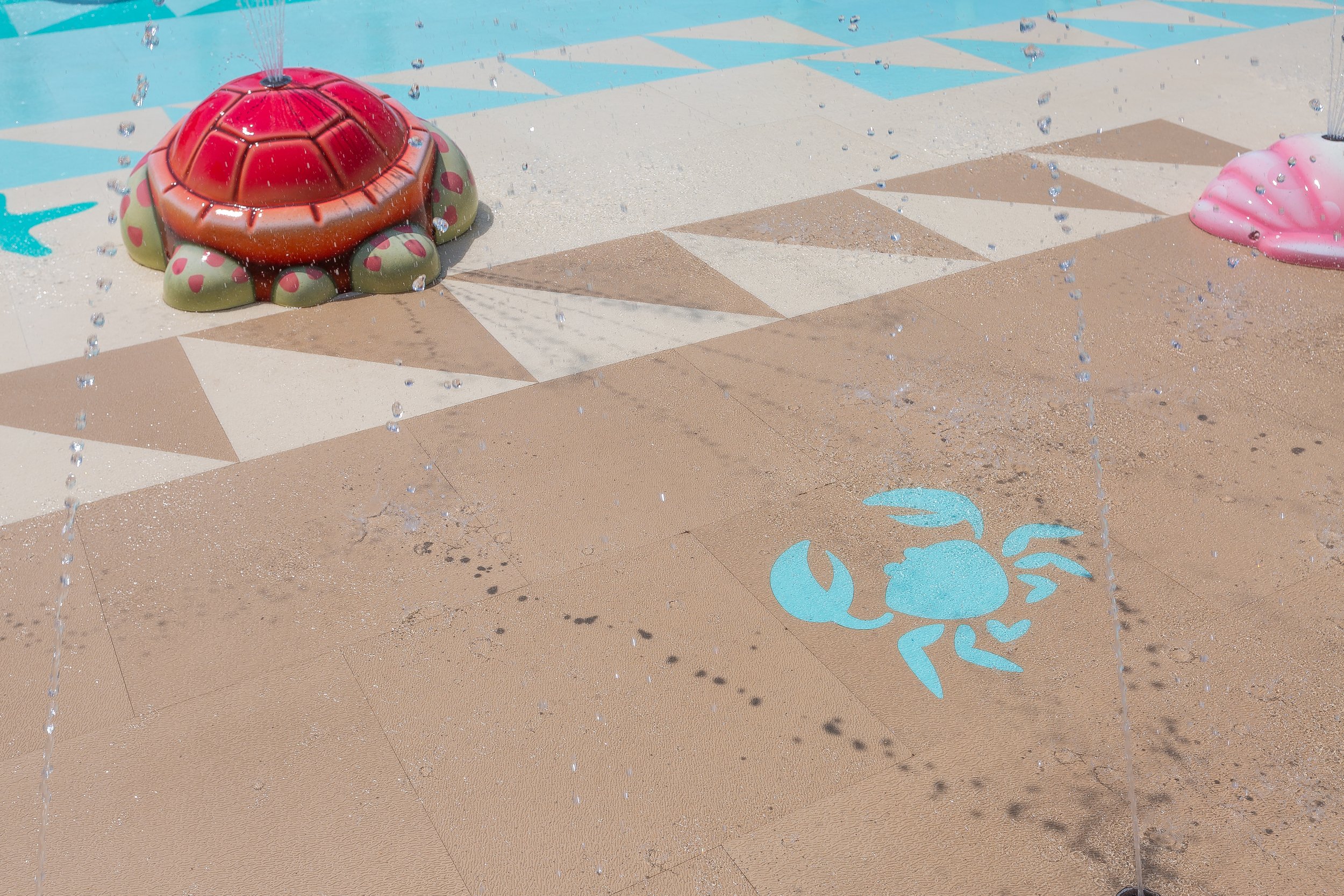 Soldiers Field Aquatic Center, Life Floor  splash pad design
