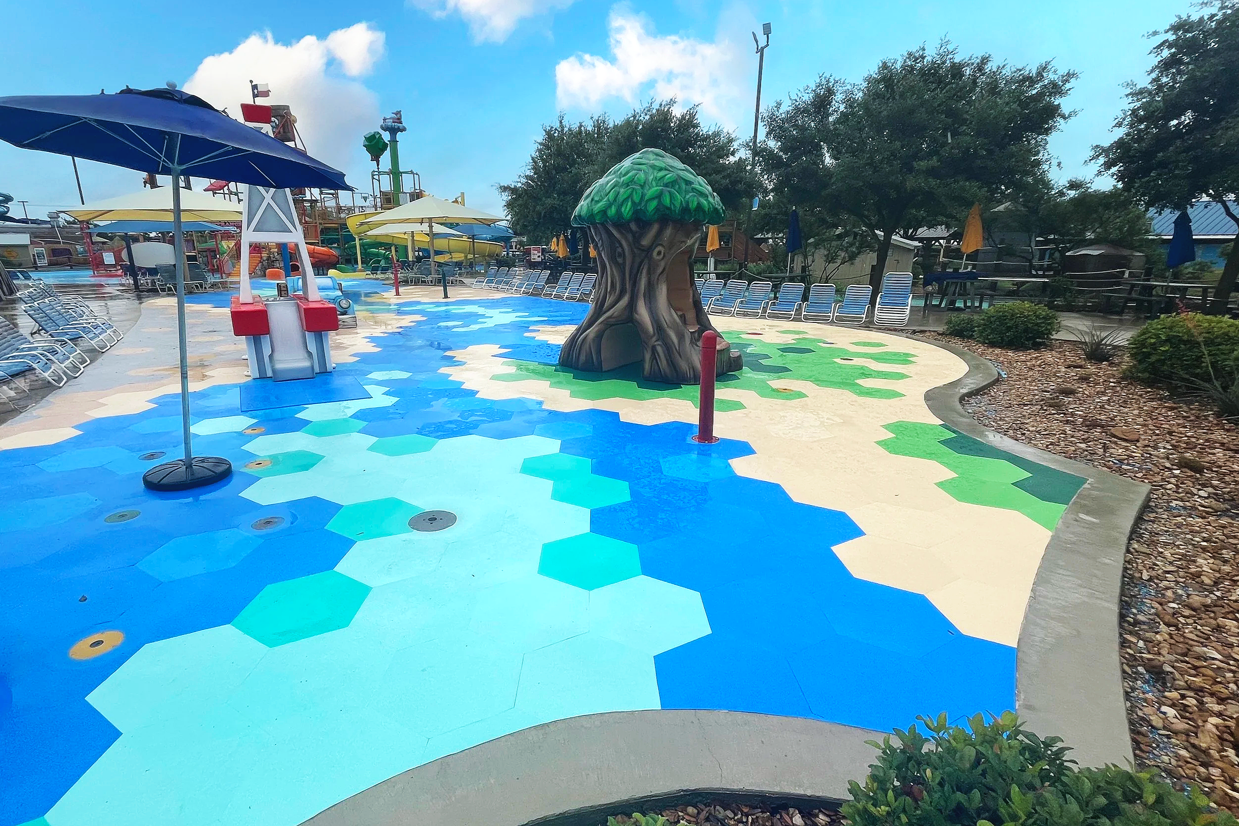 Splash Pad Design with Life Floor hexagon tiles, splash pad surface, splash pad tiles