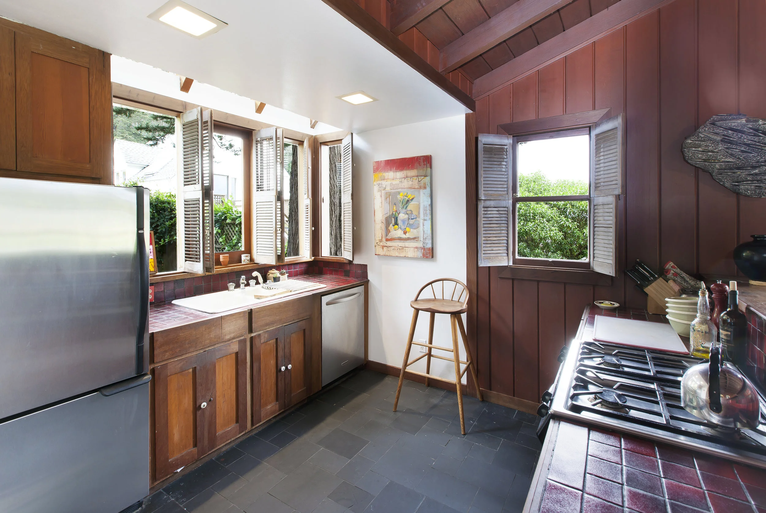 1284Stanyan Kitch1.jpg