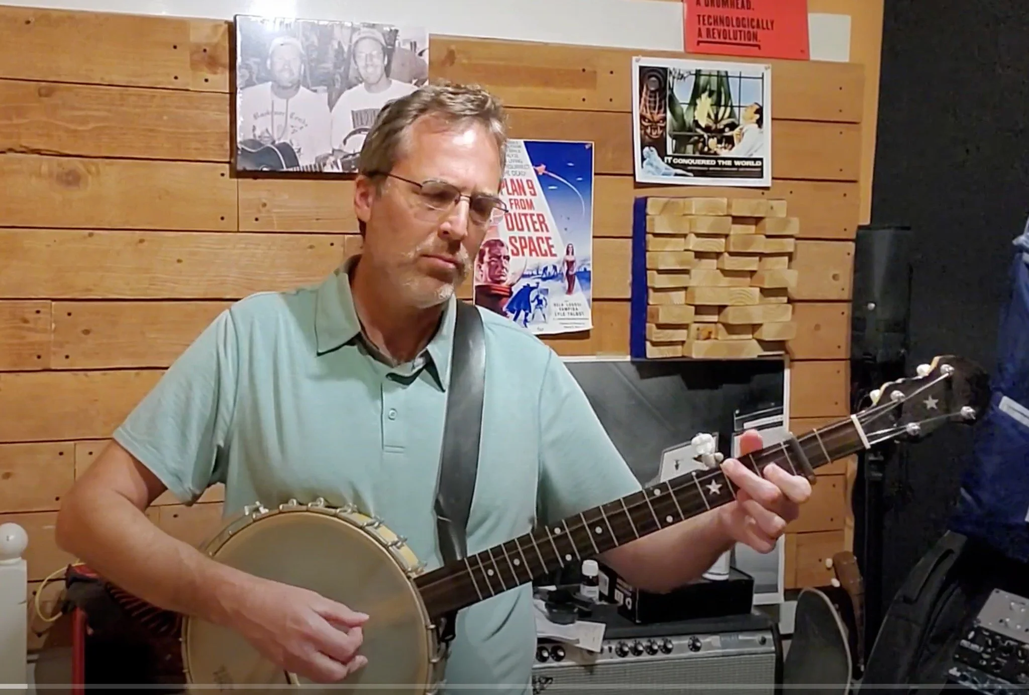 Live Music w/Kent Besocke