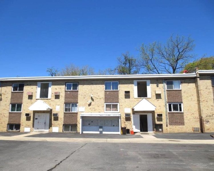 Palmer Court