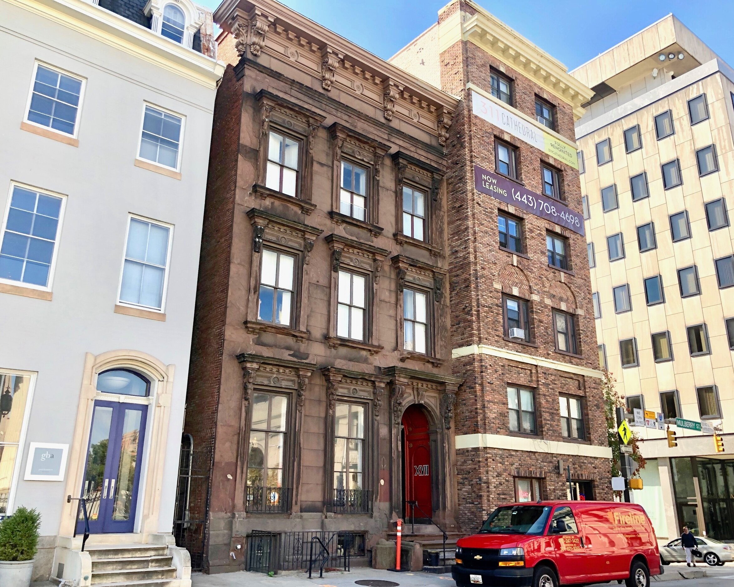 17 W Mulberry