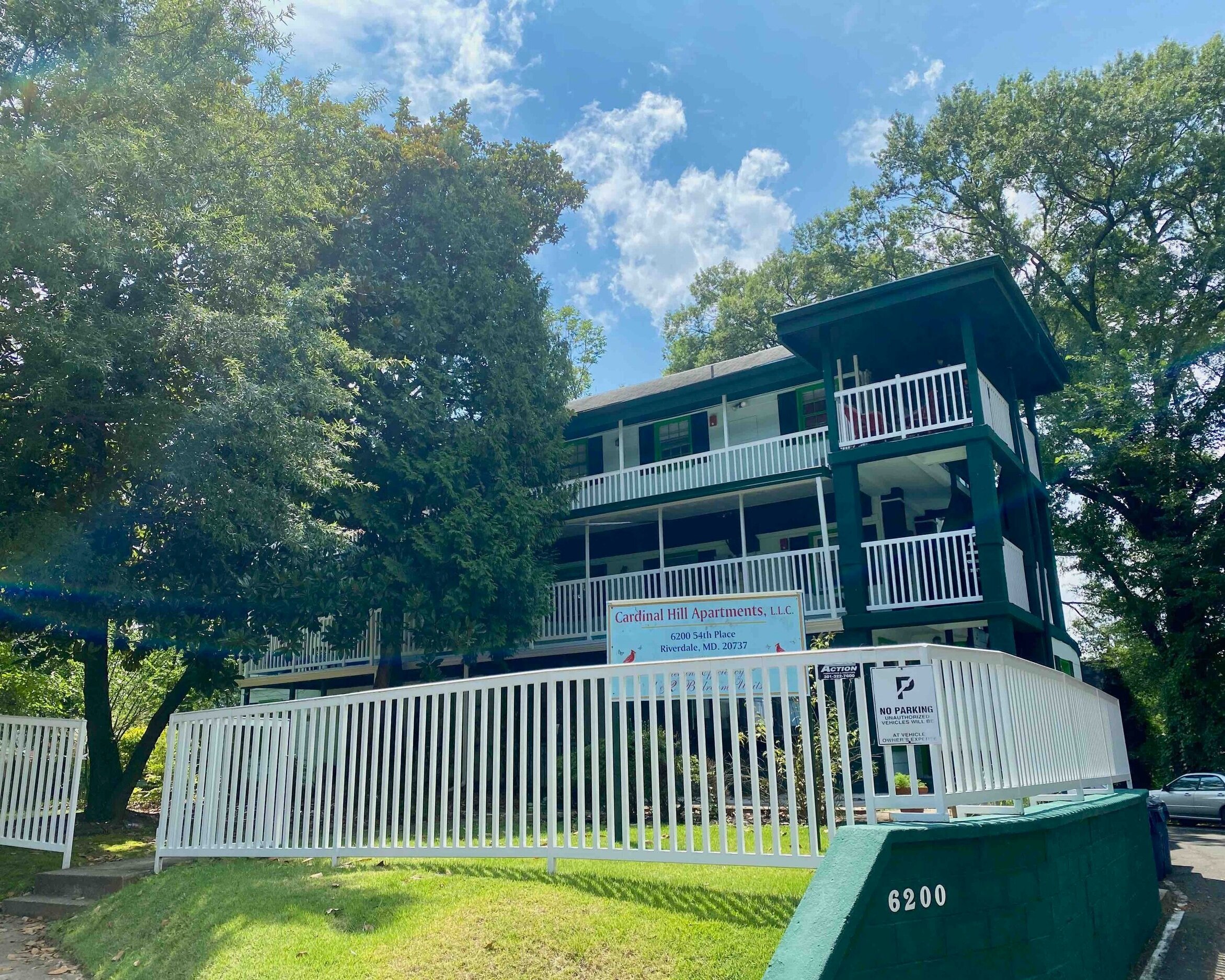 Cardinal Hill Apartments