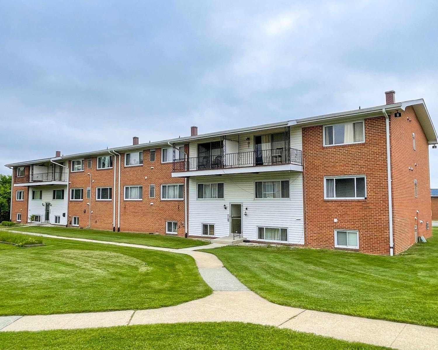 Maiden Choice Apartments