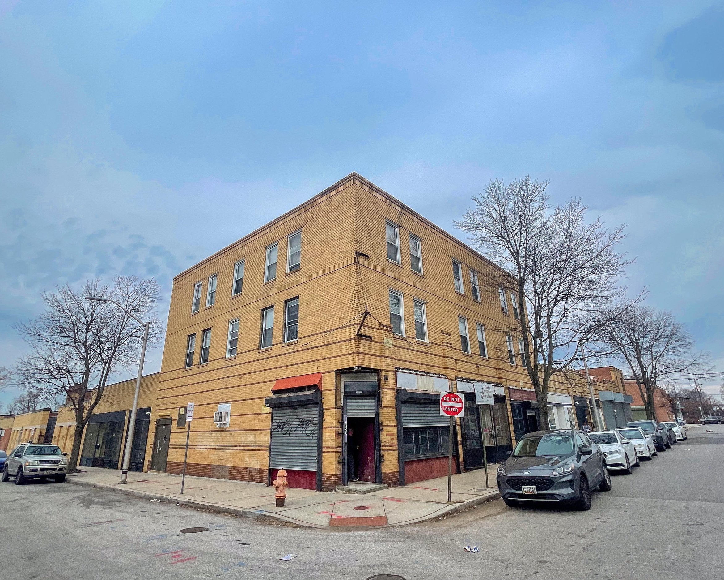 Forest Park Apartments + Retail